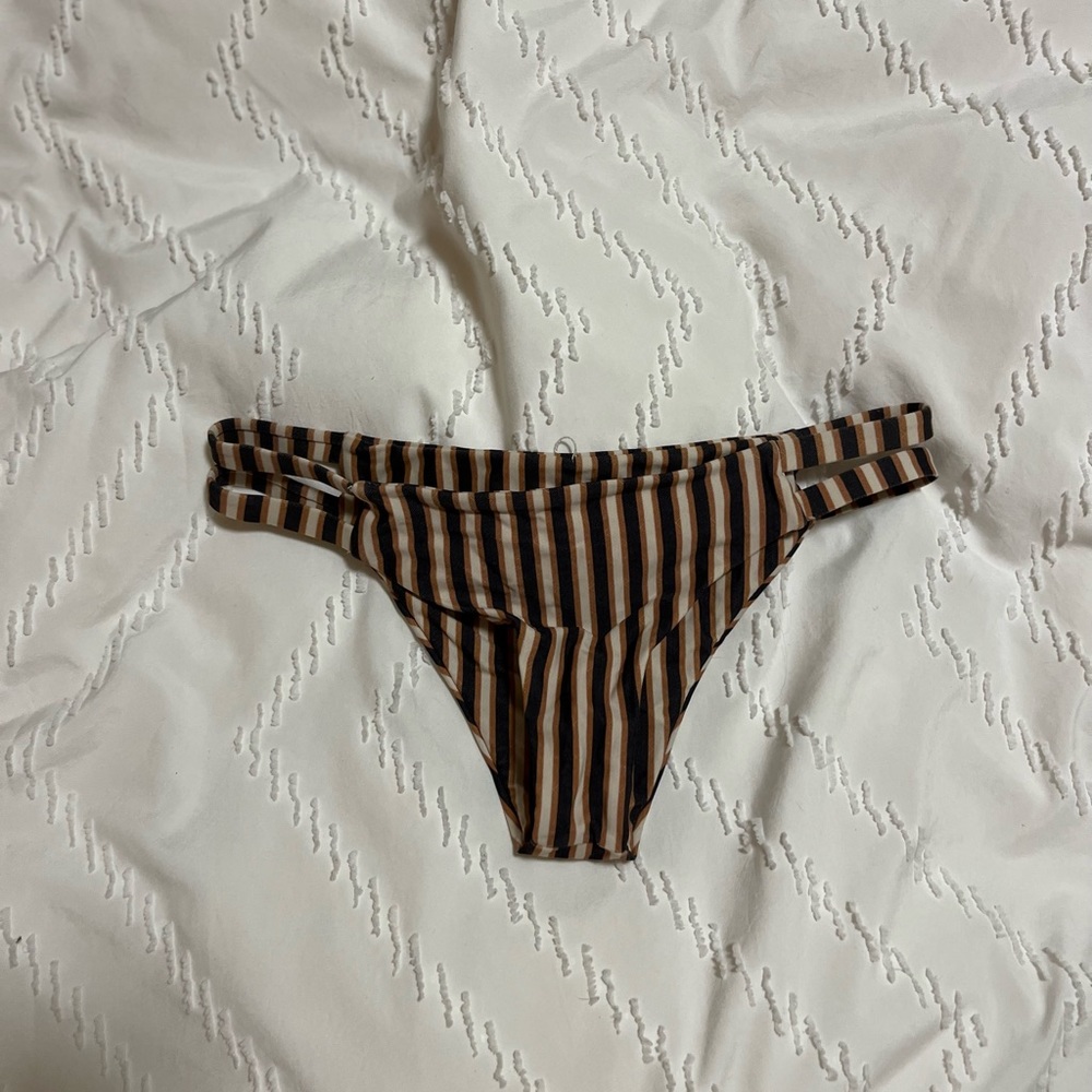 L Space bikini striped bottom